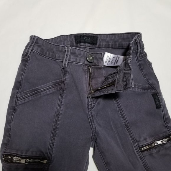 Silver Aiko Gray Mid Rise Skinny Moto Pants - Picture 5 of 6